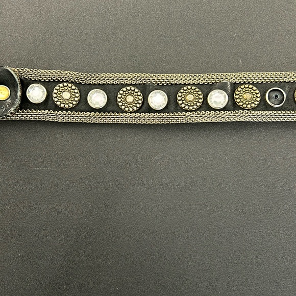 Women’s, Belts, Sand Castle, Small, Black & Gold Tone - Picture 8 of 13